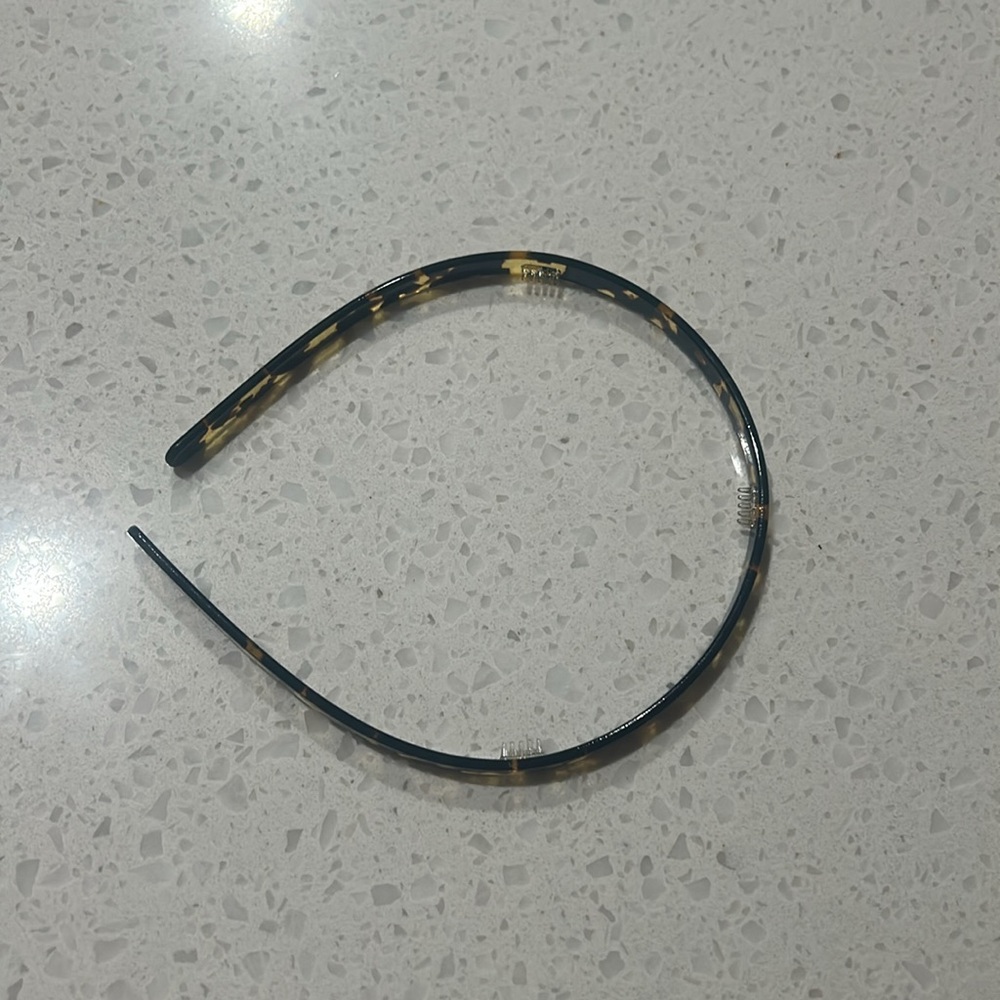 MACHETE Ultralight Thin Headband in Dark Tortoise - Picture 6 of 6